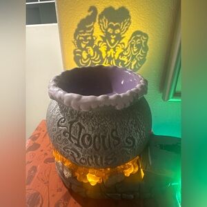Hocus Pocus Cauldron Scentsy warmer